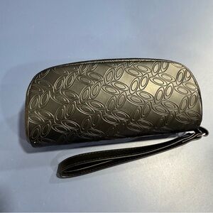 Oakley sunglasses eyewear soft shell  case with strap